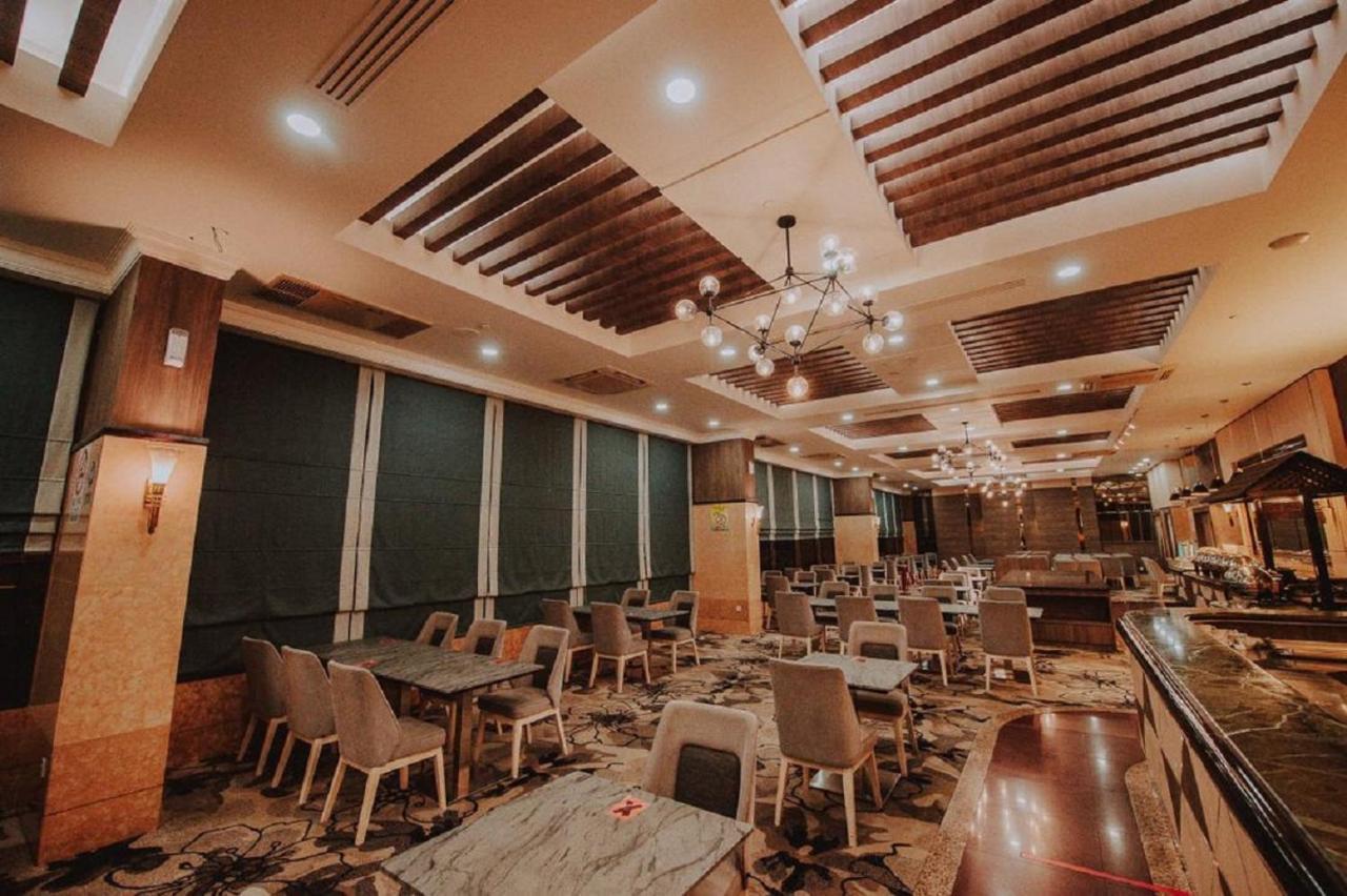 Kingwood Hotel Sibu Buitenkant foto